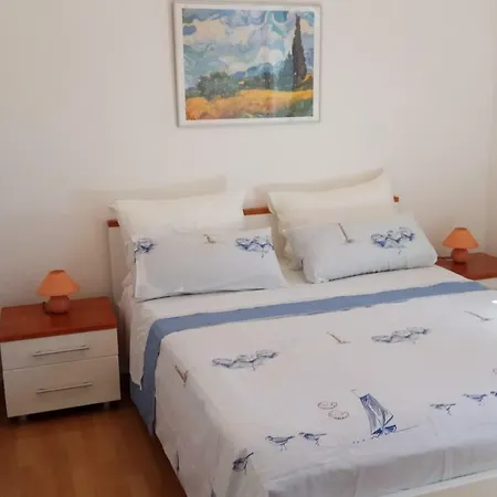 Apartment Marcic Bol